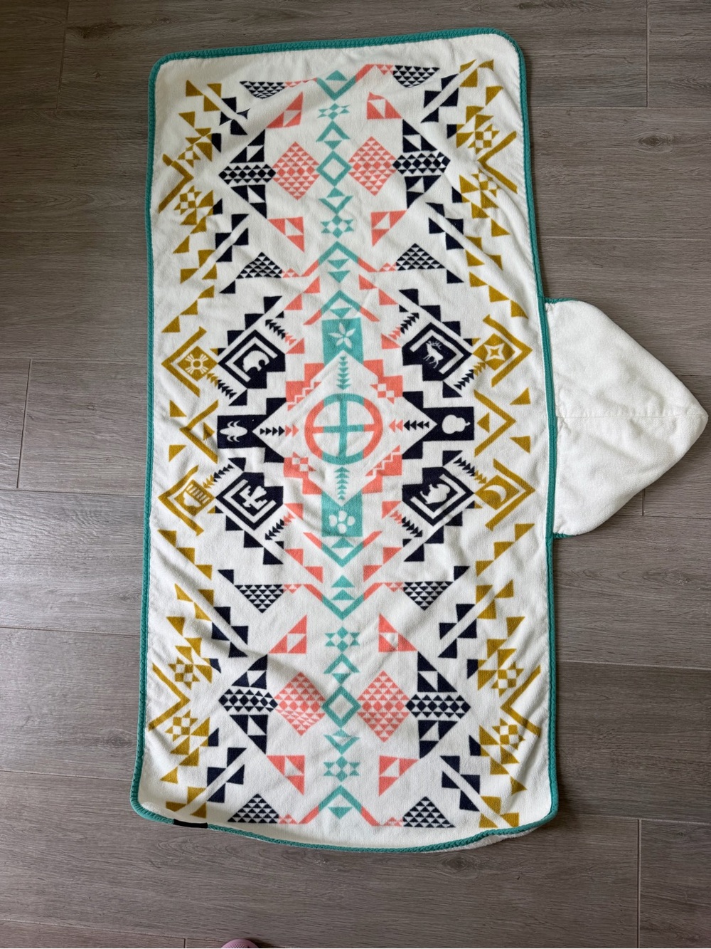 Pendleton Bath Hooded Towel - Aztec Pattern in Teal, Coral & Mustard